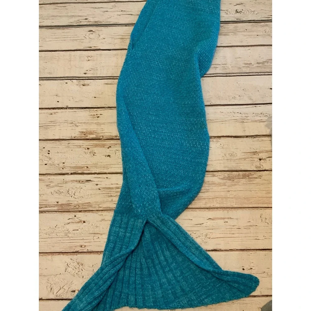 Knit Mermaid Tail Blanket Teal Blue Textured Crochet Style Wearable Throw Wrap